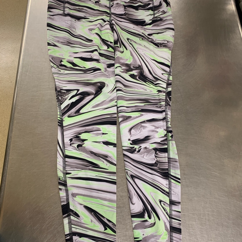 Lululemon Swift Speed HR Tight 28" Leggings  size 10